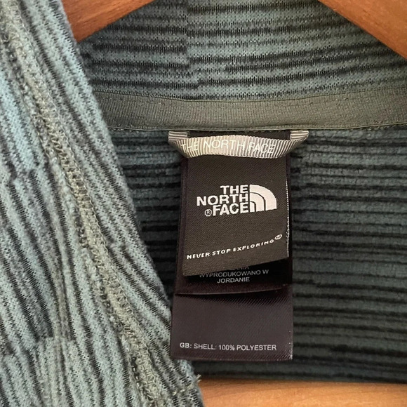 Women’s The North Face green stripe 1/4 Zip fleece Jacket Pullover Size Medium - Picture 4 of 5